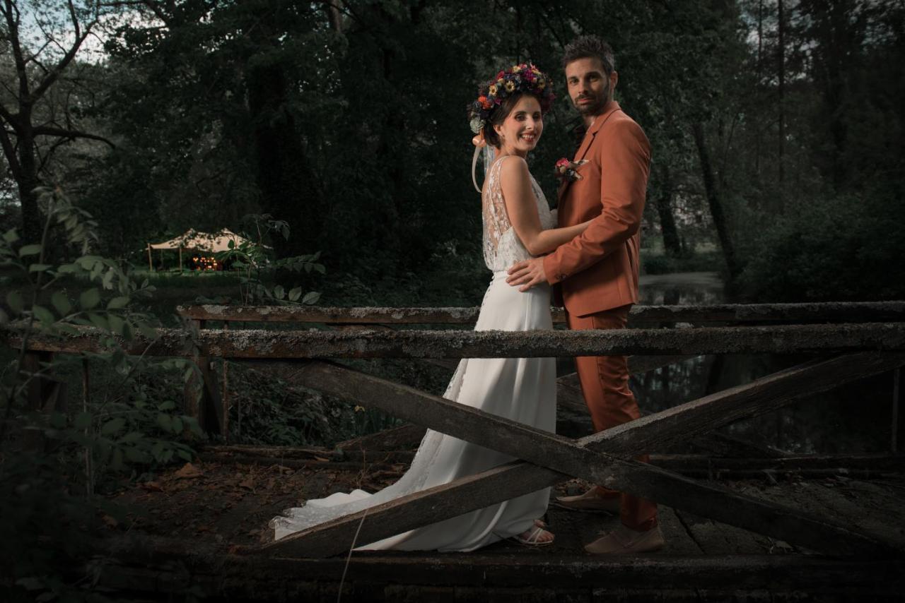 Parc De Lesseps Bed & Breakfast Meunet-Planches Bagian luar foto